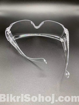 Eye protective lab goggle